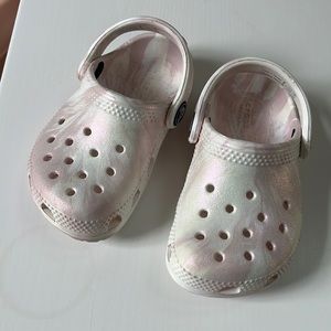 Crocs size C6 in excellent condition